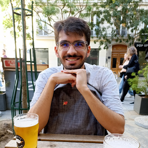 Gabriel R. Martins (Condutor)