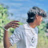 user-avatar