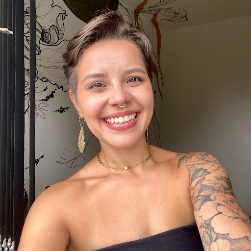 Lorrayne Tavares (Conduzido)