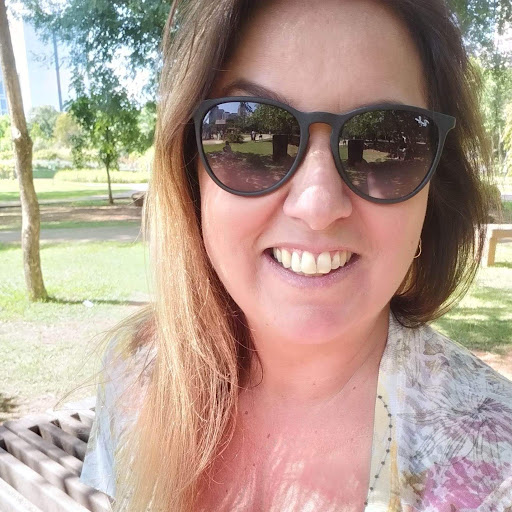 Roberta Canavarro (Conduzido)