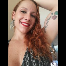 Raíssa Ferrari (Conduzido)