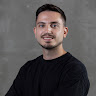 user-avatar