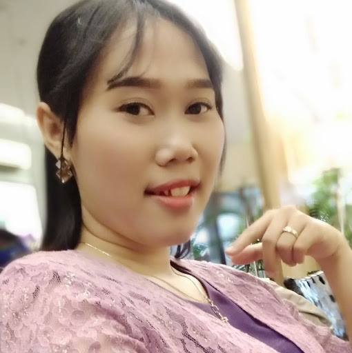 kristanti tyas profile icon