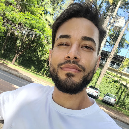 Gabriel Melo (Condutor)