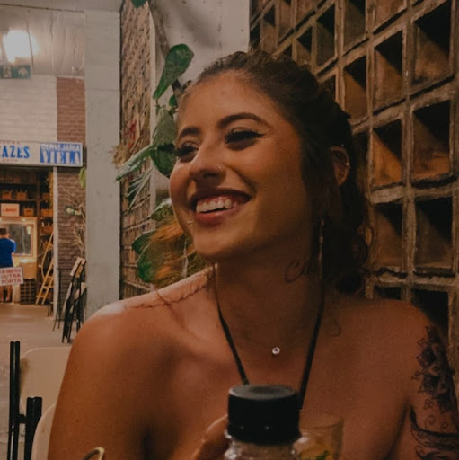 laura daher (Conduzido)