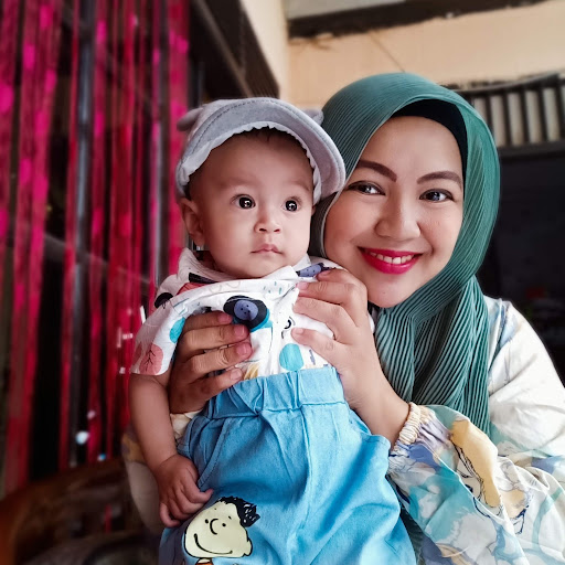 Evi Maryani profile icon