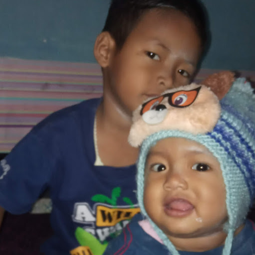 Nining latifah (Ghazi & Labib) profile icon