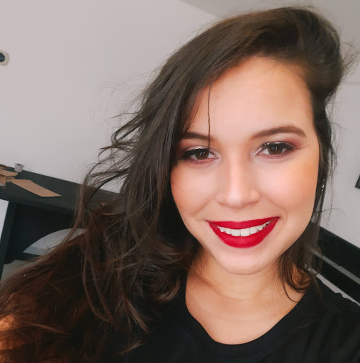 Emanuelle Cynthia (Conduzido)