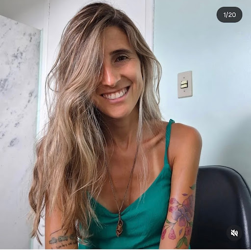Nina Latorre (Conduzido)