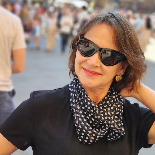 Dora Santos (Conduzido)