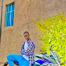 user-avatar