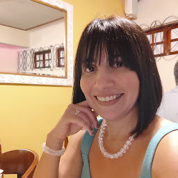 Lívia Souza's user avatar