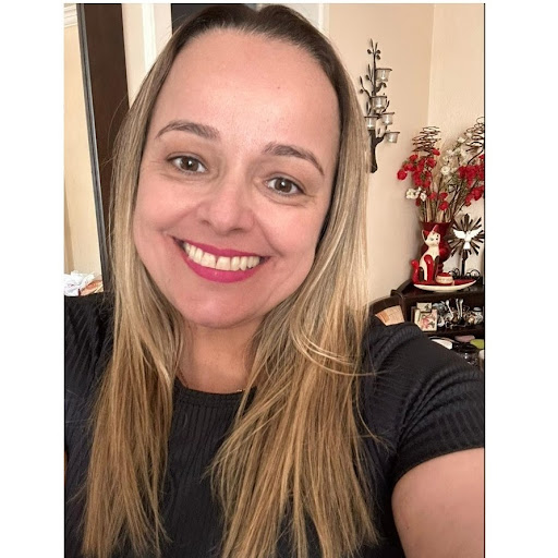 Michelle Vasconcelos (Conduzido)