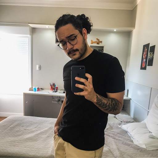 Eduardo de Souza (Condutor)