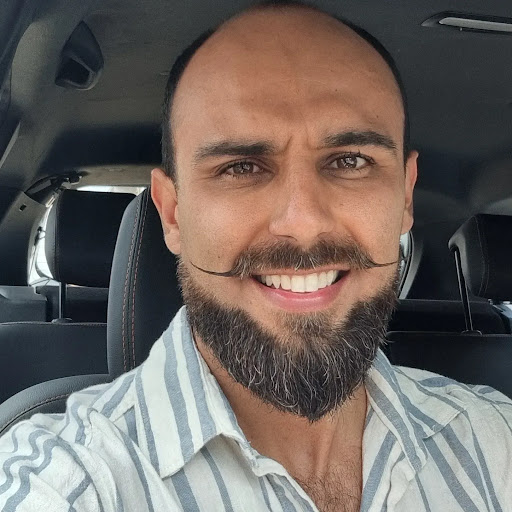 Thiago Sanches (Condutor)