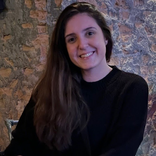 Giovanna Cavicchioli (Conduzido)