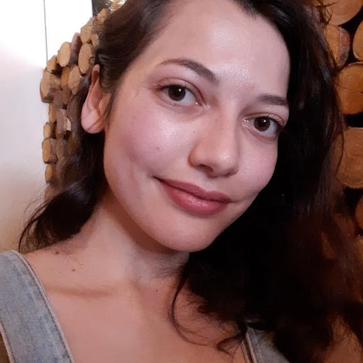 Bianca Simões (Conduzido)
