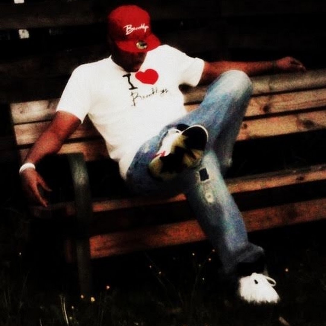 Elijah Blu