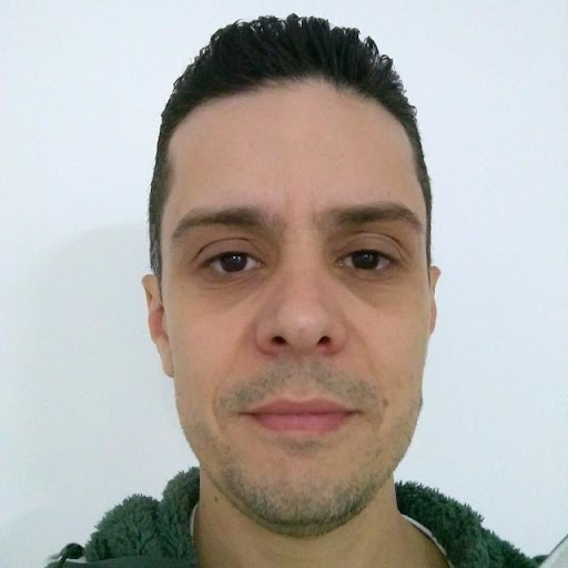 Magno Lira (Condutor)