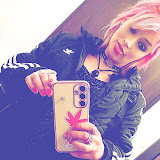 用戶: Crystal Mansfield