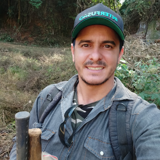 Carlos Adriano Nascimento