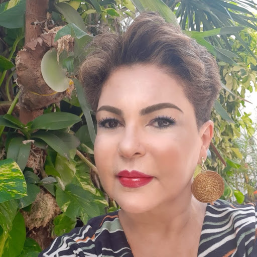 Constança Luiza Silveira de Moura