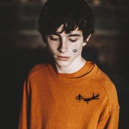 『صہ‌‍ٰ۫لہ‌‍ٰ۫ہ‌‍ٰ۫ب????』 ،