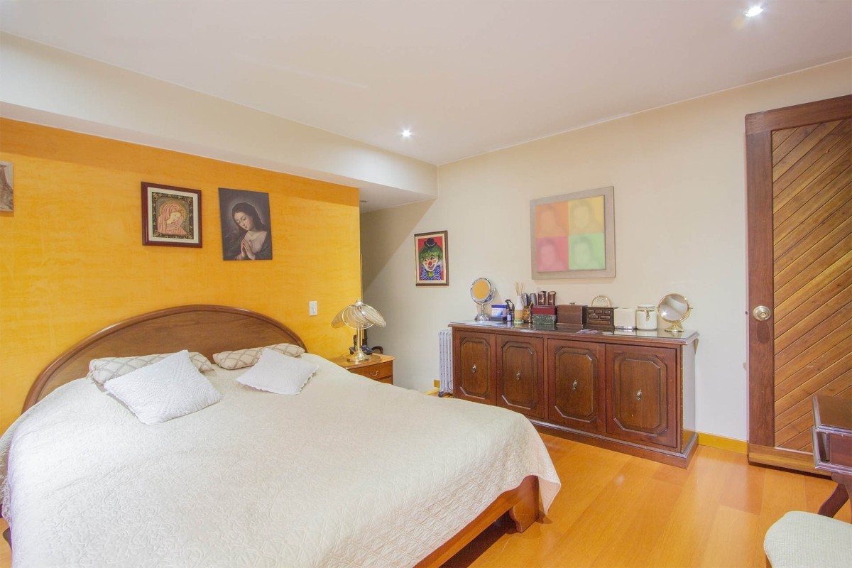 Apartamento En Arriendo - El Refugio, Bogota