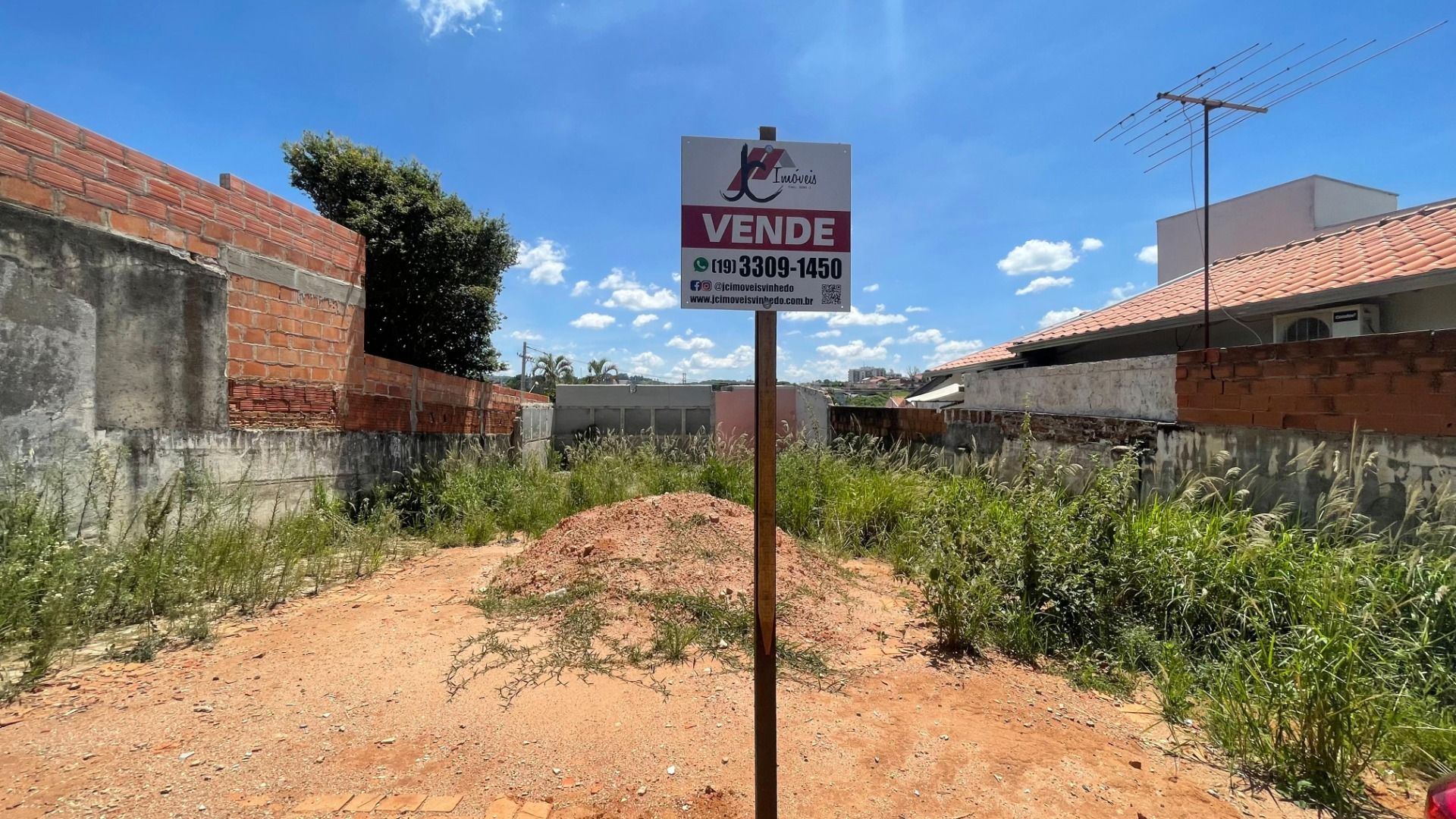 Terrenos à venda Condomínio Villagio Capriccio