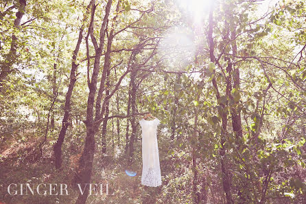 Wedding photographer Zara - Ginger Veil (gingerveil). Photo of 13 December 2019