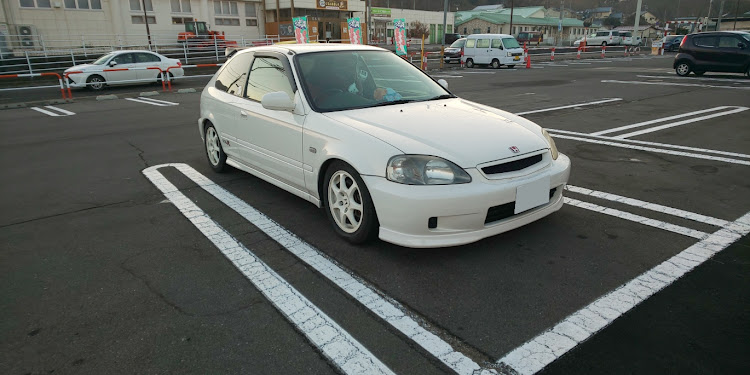 たくみんさんが投稿した過去の愛車紹介・シビックタイプR・FD2　タイプＲ・EK9に関するカスタム事例の投稿画像2枚目