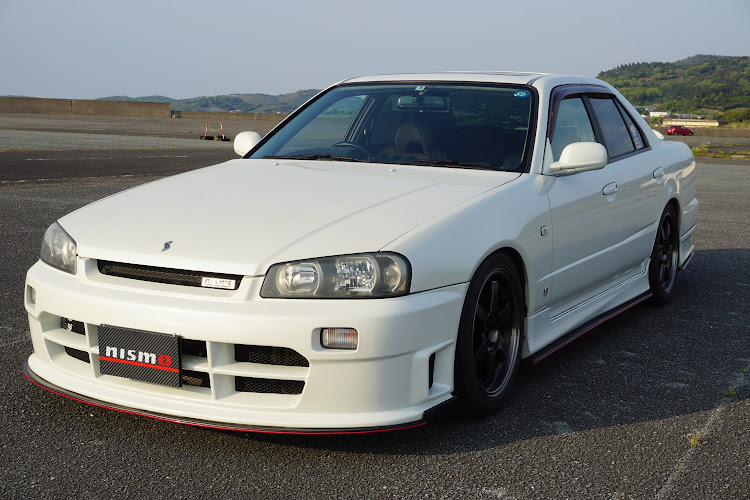 スカイラインのNISMO・TE37SL・ミラーレス一眼📸・北埠頭⚓に関するカスタム事例の投稿画像5枚目