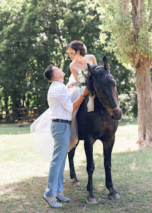 Wedding photographer Marina Zotova (marinazotova). Photo of 11 June 2019