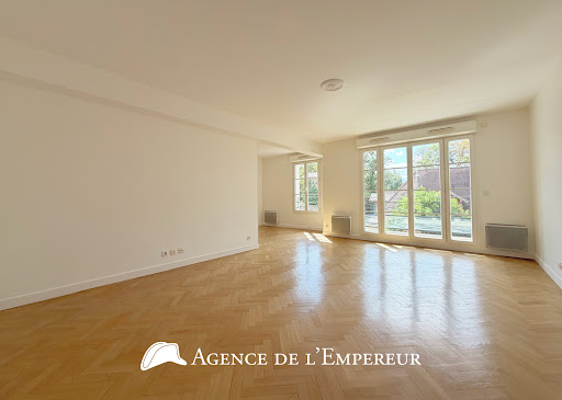 Apartment 4