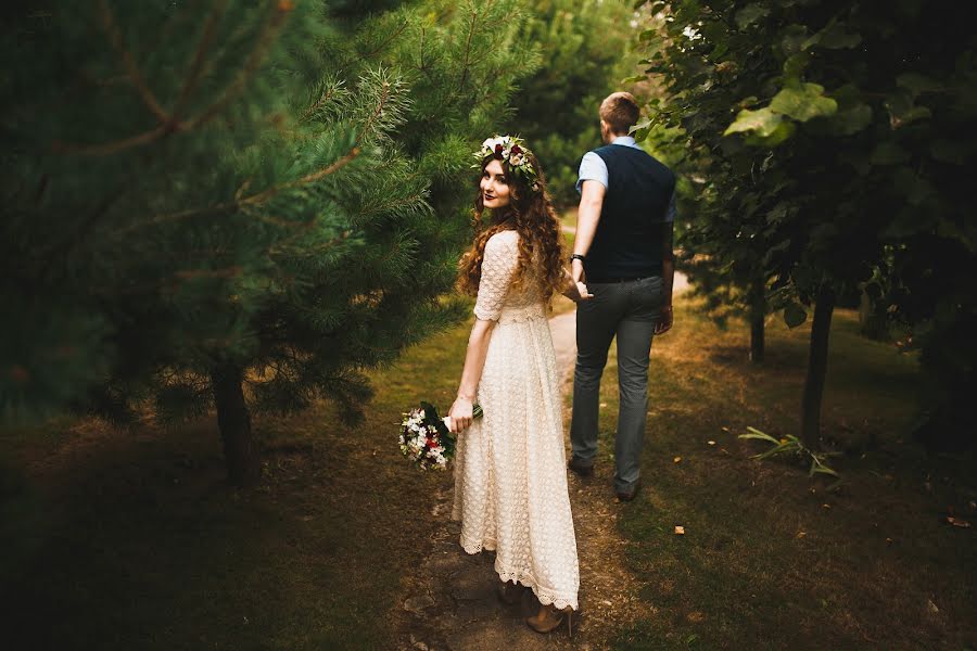 Fotografo di matrimoni Sergey Ustinkin (ustsinkikn). Foto del 6 aprile 2015