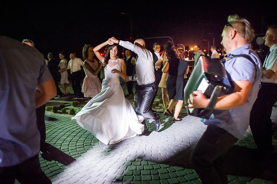 結婚式の写真家Michal Wisniewski (wisniewski)。2014 8月14日の写真
