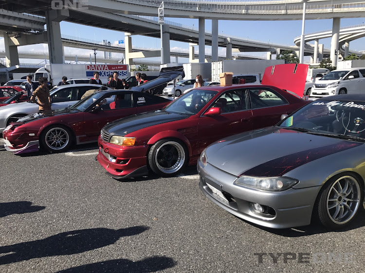 レガシィB4の大黒PA・合同MT・エムズガレージ・レッドメモリー・ホリデースタイルに関するカスタム事例の投稿画像3枚目