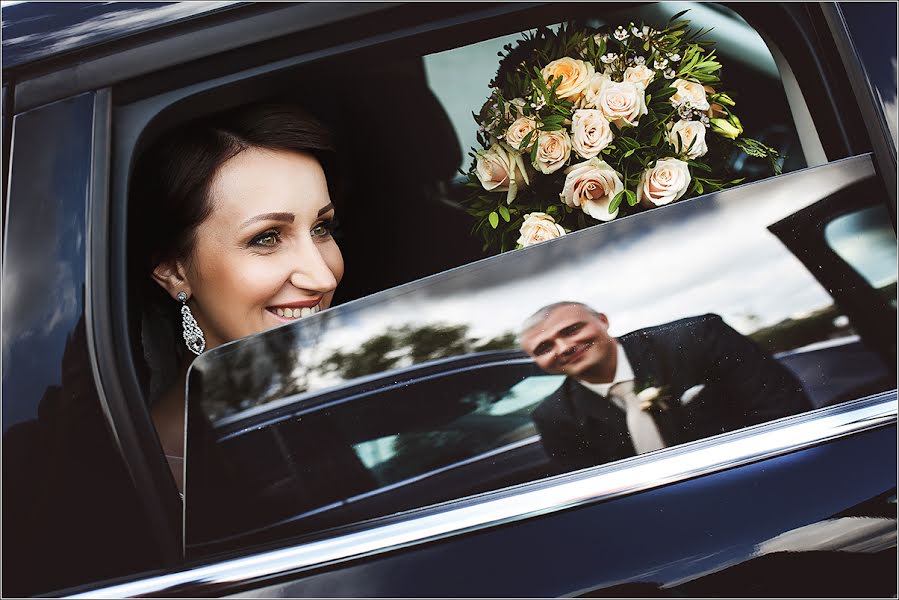 Fotógrafo de casamento Sergey Fomchenkov (sfomchenkov). Foto de 5 de outubro 2016