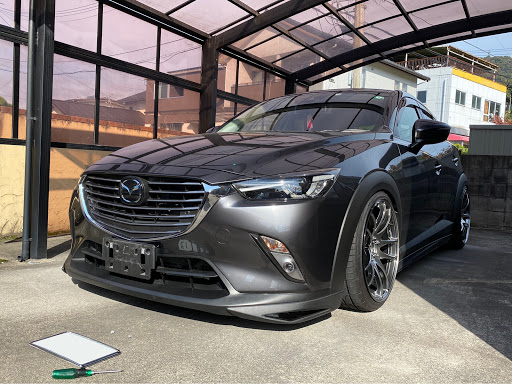 Cx 3 Dk5fwの車で遊ぼう 今日は長文ごめんなさい 作文センスもありません ナンバーステー交換の巻 ポチッとナンバー に関するカスタム メンテナンスの投稿画像 車のカスタム情報はcartune