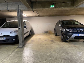 parking à Paris 16ème (75)