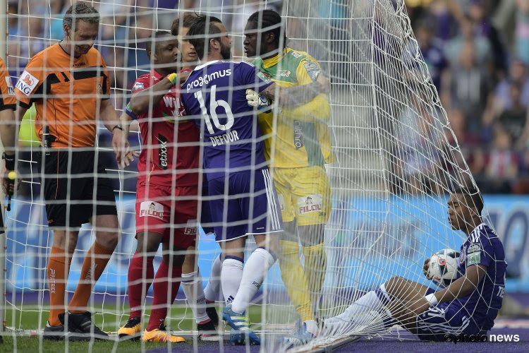 'Dit incident zorgde ervoor dat Steven Defour ging nadenken over vertrek bij Anderlecht'