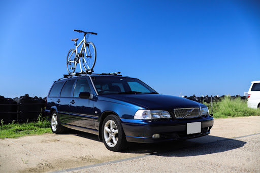 ボルボ V70を華麗にカスタム By 3269kia 21 03 21 年間程乗ってた初代v70大切に乗っていたけど原因不明の故障で去年廃車にしました スペッ Cartune