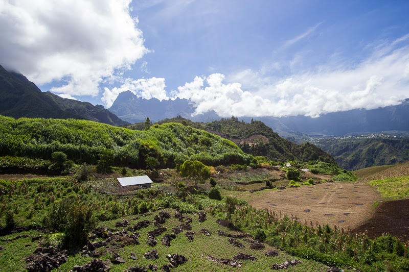 La Réunion  A0jgO0YG-gutjhTse60VMDzgRAvKW5Fw6E7BYWxeCAc=w800-h533-no