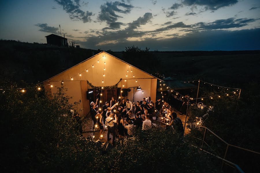 Fotógrafo de casamento Dmitriy Galaganov (dmitrygalaganov). Foto de 27 de março 2019