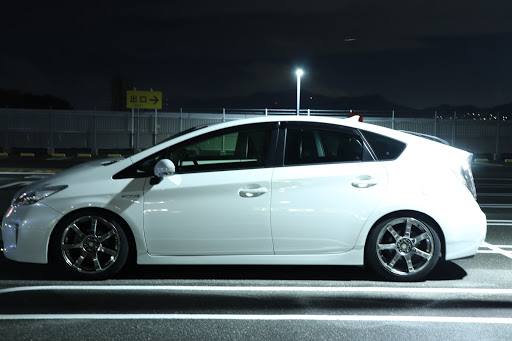 プリウス Zvw30のカローラフィールダーに関するカスタム メンテナンスの投稿画像 車のカスタム情報はcartune