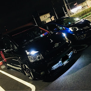 ヴォクシー