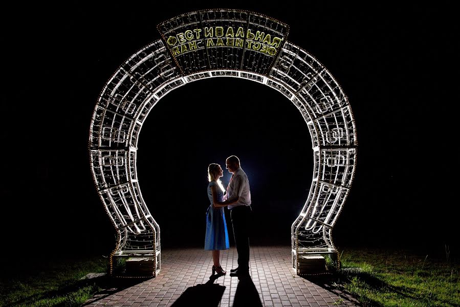 Fotógrafo de casamento Vadim Suchkov (vadimsuchkov). Foto de 4 de julho 2019