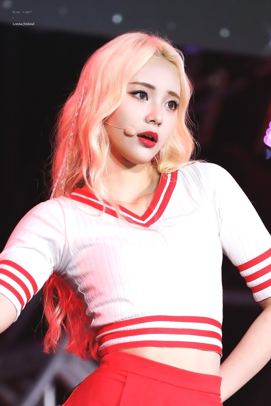 jinsoul1