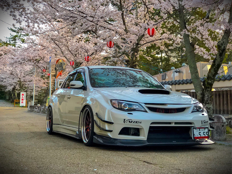 インプレッサ WRX STIのドライブ・桜・桜とコラボ・桜と愛車に関するカスタム事例の投稿画像1枚目