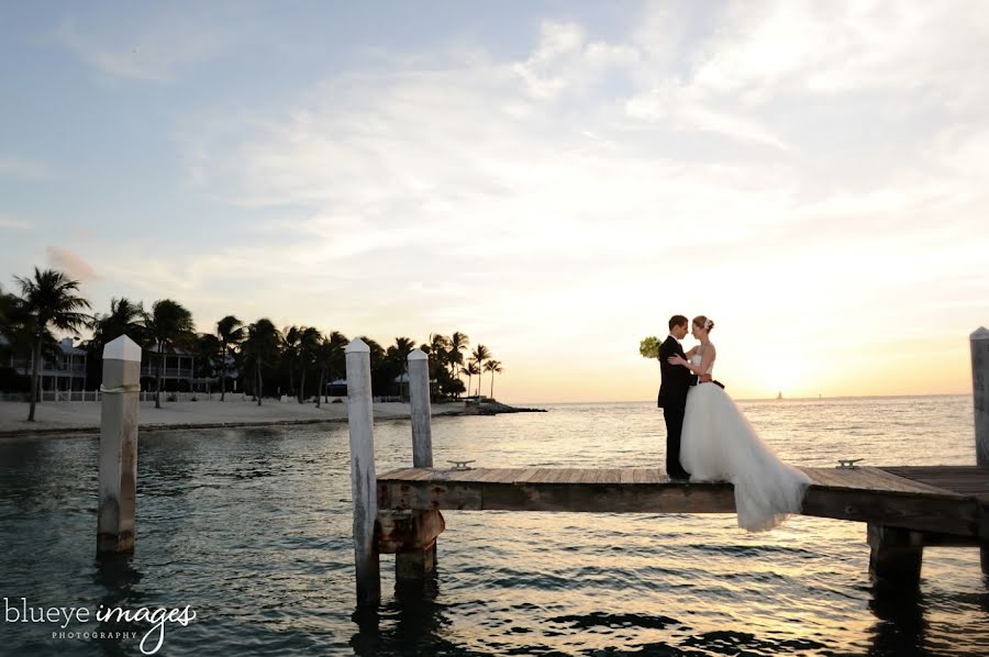 Fotógrafo de bodas Lona Hall (lonahall). Foto del 10 de marzo 2020